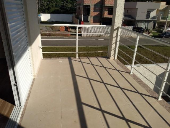 Imagem Imóvel com 4 Quartos à Venda, 250 m² em Centro - Peruíbe Imagem Imóvel com 4 Quartos à Venda, 250 m² em Centro - Peruíbe