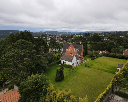 Imagem Casa com 4 Quartos à Venda, 530 m² em Região Do Alto Da Vila Inglesa - Campos Do Jordão Imagem Casa com 4 Quartos à Venda, 530 m² em Região Do Alto Da Vila Inglesa - Campos Do Jordão