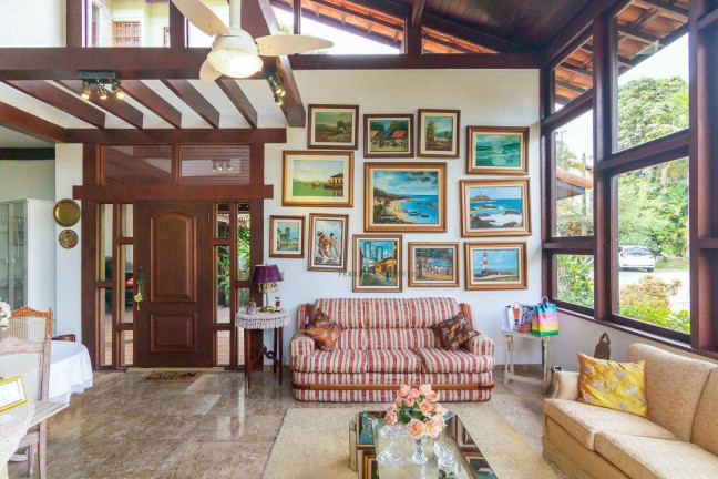 Imagem Casa com 4 Quartos à Venda, 450 m² em Piratininga - Niterói Imagem Casa com 4 Quartos à Venda, 450 m² em Piratininga - Niterói