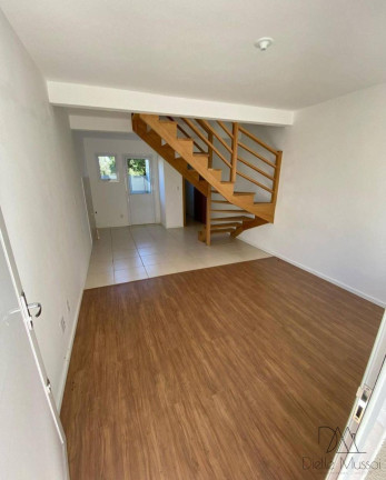 Imagem Sobrado com 2 Quartos à Venda, 82 m² Imagem Sobrado com 2 Quartos à Venda, 82 m²