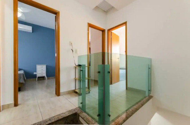 Imagem Casa com 3 Quartos para Alugar, 136 m² em Gonzaga - Santos Imagem Casa com 3 Quartos para Alugar, 136 m² em Gonzaga - Santos