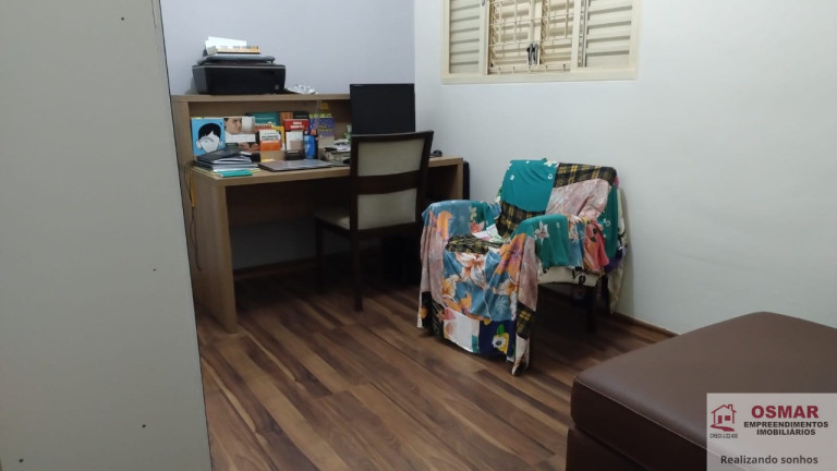 Imagem Casa com 3 Quartos à Venda, 210 m² em Jardim Residencial Ravagnani - Sumaré