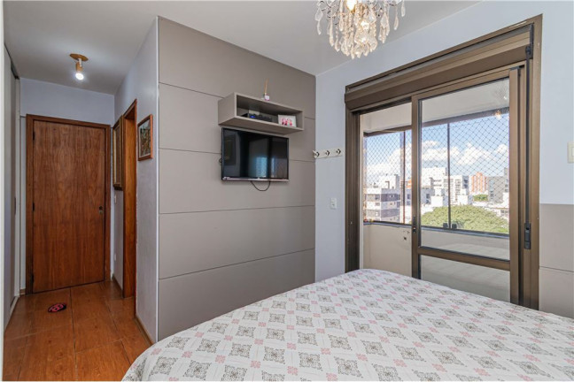 Imagem Imóvel com 2 Quartos à Venda, em Menino Deus - Porto Alegre Imagem Imóvel com 2 Quartos à Venda, em Menino Deus - Porto Alegre