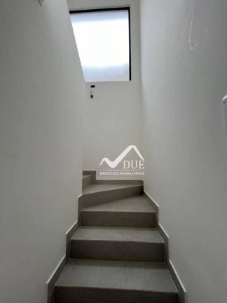 Imagem Casa com 3 Quartos à Venda, 123 m² em Boqueirão - Santos