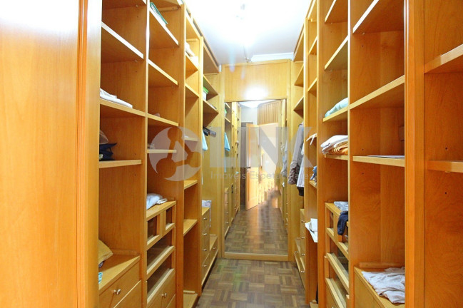 Imagem Apartamento com 4 Quartos à Venda, 214 m² em Menino Deus - Porto Alegre