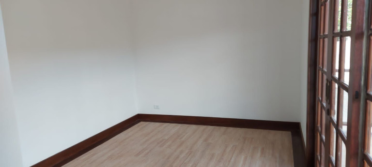Imagem Casa com 4 Quartos à Venda, 382 m² em Parque São Luiz - Teresópolis Imagem Casa com 4 Quartos à Venda, 382 m² em Parque São Luiz - Teresópolis