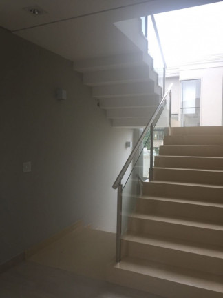 Imagem Casa com 4 Quartos à Venda, 535 m² em Alphaville - Barueri Imagem Casa com 4 Quartos à Venda, 535 m² em Alphaville - Barueri