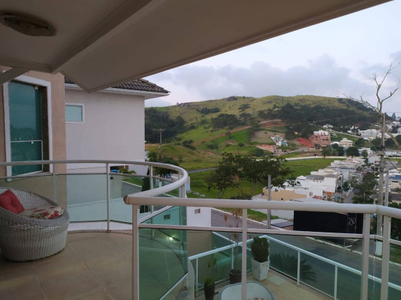 Imagem Casa com 4 Quartos à Venda, 330 m² em Vale Dos Cristais - Macaé Imagem Casa com 4 Quartos à Venda, 330 m² em Vale Dos Cristais - Macaé
