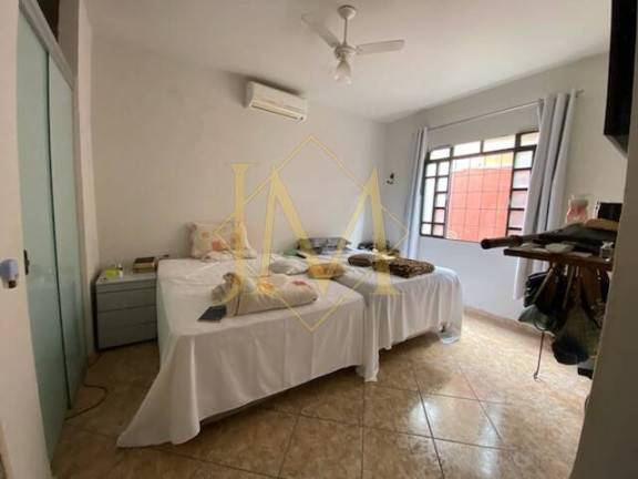 Imagem Casa com 3 Quartos à Venda, 360 m² em Giovanini - Coronel Fabriciano Imagem Casa com 3 Quartos à Venda, 360 m² em Giovanini - Coronel Fabriciano