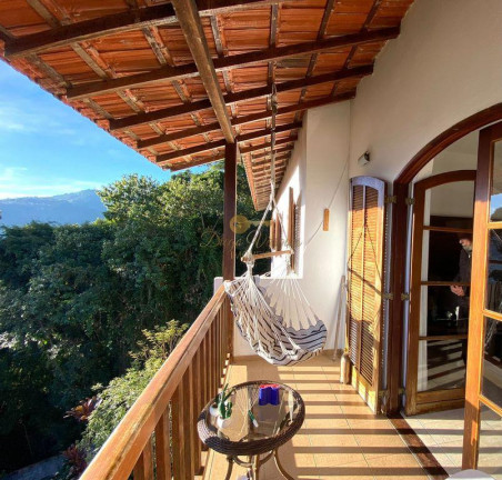 Imagem Casa com 3 Quartos à Venda, 250 m² em Várzea - Teresópolis Imagem Casa com 3 Quartos à Venda, 250 m² em Várzea - Teresópolis
