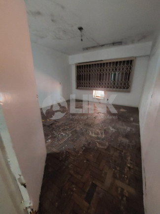 Imagem Casa com 2 Quartos à Venda, 142 m² em Três Figueiras - Porto Alegre Imagem Casa com 2 Quartos à Venda, 142 m² em Três Figueiras - Porto Alegre