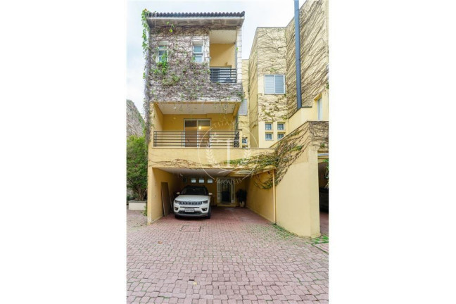 Imagem Casa com 3 Quartos à Venda, 204 m² em São Paulo Imagem Casa com 3 Quartos à Venda, 204 m² em São Paulo