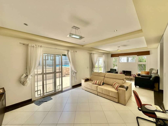 Imagem Casa de Condomínio com 4 Quartos à Venda, em Golf Gardens - Carapicuíba Imagem Casa de Condomínio com 4 Quartos à Venda, em Golf Gardens - Carapicuíba
