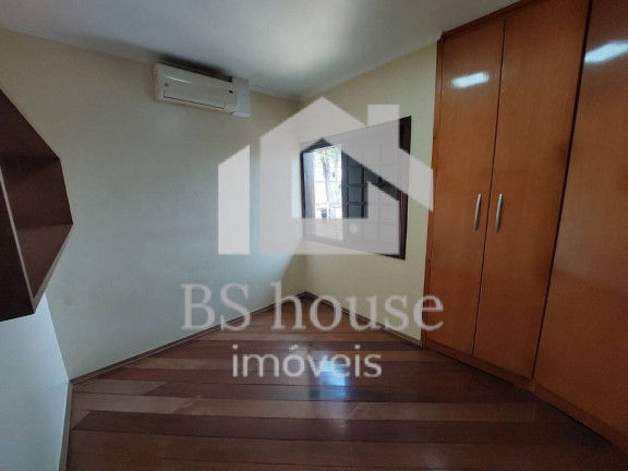 Imagem Sobrado com 3 Quartos à Venda, 327 m² em Vila Floresta - Santo André