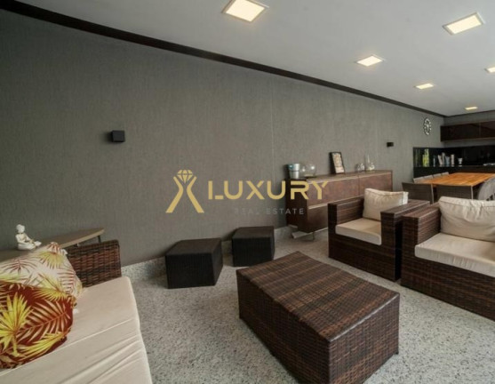 Imagem Imóvel com 2 Quartos à Venda, 254 m² em Lourdes - Belo Horizonte Imagem Imóvel com 2 Quartos à Venda, 254 m² em Lourdes - Belo Horizonte