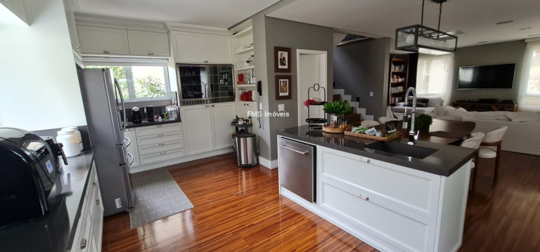 Imagem Casa com 4 Quartos à Venda, 340 m² em Morumbi - São Paulo Imagem Casa com 4 Quartos à Venda, 340 m² em Morumbi - São Paulo