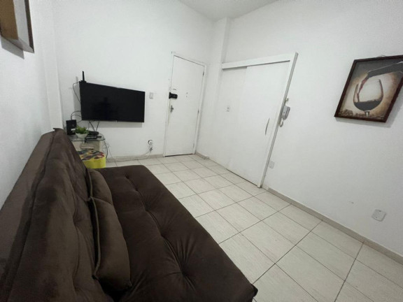 Imagem Apartamento com 1 Quarto à Venda, 30 m² em Copacabana - Rio De Janeiro Imagem Apartamento com 1 Quarto à Venda, 30 m² em Copacabana - Rio De Janeiro