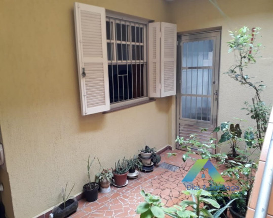 Imagem Casa com 3 Quartos à Venda, 165 m² em Vila Das Mercês - São Paulo Imagem Casa com 3 Quartos à Venda, 165 m² em Vila Das Mercês - São Paulo