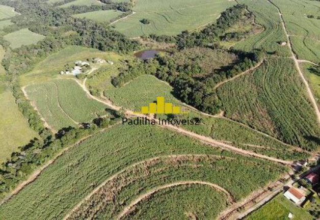 Imagem Fazenda à Venda, 119 m² em Centro - Capela Do Alto Imagem Fazenda à Venda, 119 m² em Centro - Capela Do Alto