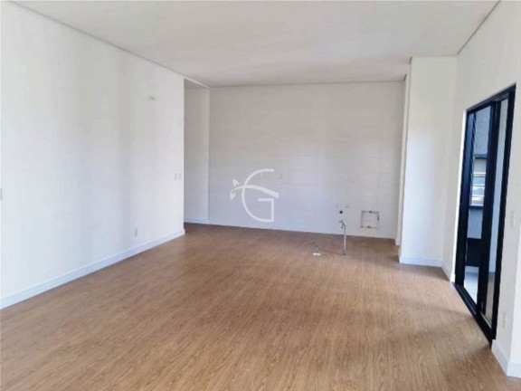 Imagem Imóvel com 3 Quartos à Venda, 136 m² em Anita Garibaldi - Joinville Imagem Imóvel com 3 Quartos à Venda, 136 m² em Anita Garibaldi - Joinville