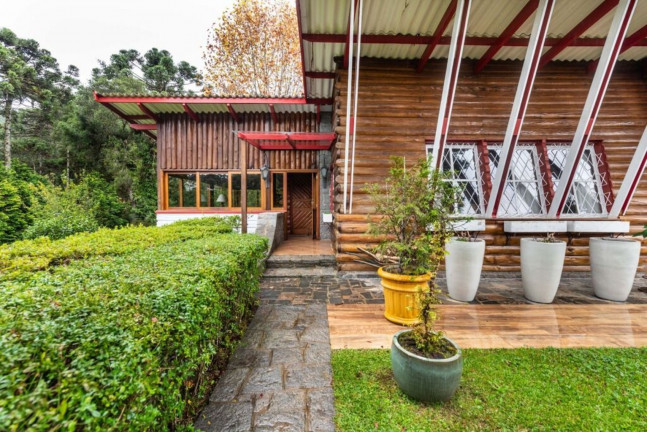 Imagem Imóvel com 5 Quartos à Venda, em Campos Do Jordão - Campos Do Jordão Imagem Imóvel com 5 Quartos à Venda, em Campos Do Jordão - Campos Do Jordão