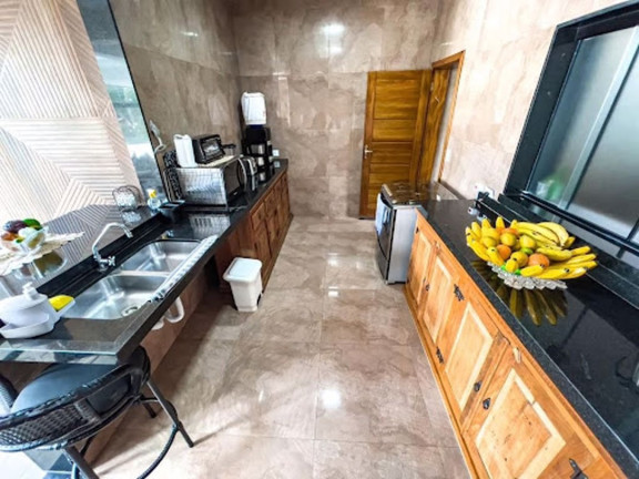 Imagem Casa com 4 Quartos à Venda, 570 m² em Vila Santista - Atibaia Imagem Casa com 4 Quartos à Venda, 570 m² em Vila Santista - Atibaia