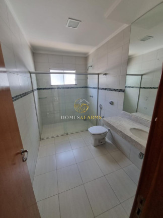 Imagem Casa com 3 Quartos para Alugar, 260 m² em Residencial Goiânia Golfe Clube - Goiânia Imagem Casa com 3 Quartos para Alugar, 260 m² em Residencial Goiânia Golfe Clube - Goiânia