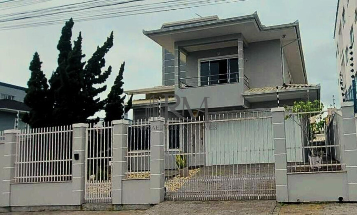 Imagem Sobrado com 3 Quartos à Venda, 160 m² em Passa Vinte - Palhoça Imagem Sobrado com 3 Quartos à Venda, 160 m² em Passa Vinte - Palhoça