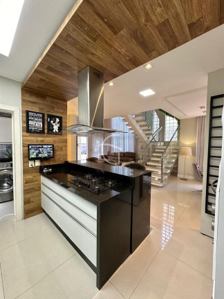 Imagem Casa com 3 Quartos à Venda, em América - Joinville Imagem Casa com 3 Quartos à Venda, em América - Joinville