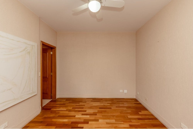 Imagem Imóvel com 4 Quartos à Venda, 247 m² em Vila Suzana - São Paulo Imagem Imóvel com 4 Quartos à Venda, 247 m² em Vila Suzana - São Paulo