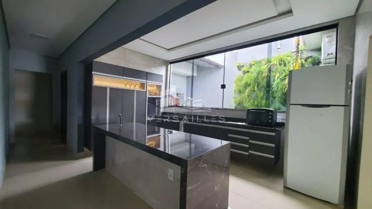Imagem Casa com 6 Quartos à Venda, 310 m² em Nova Porto Velho - Porto Velho Imagem Casa com 6 Quartos à Venda, 310 m² em Nova Porto Velho - Porto Velho
