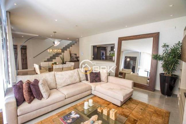 Casa de Condomínio com 4 Quartos à Venda, 250 m² em Vila Esperia Ou Giglio - Atibaia