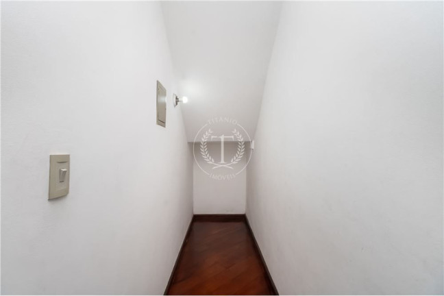 Imagem Casa com 3 Quartos à Venda, 150 m² em Burgo Paulista - São Paulo Imagem Casa com 3 Quartos à Venda, 150 m² em Burgo Paulista - São Paulo