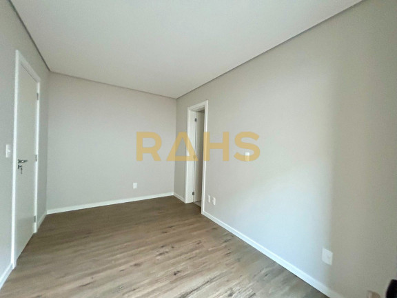 Imagem Apartamento com 2 Quartos à Venda, 62 m² em Costa E Silva - Joinville