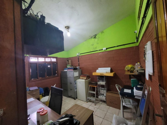 Imagem Casa com 6 Quartos à Venda, 200 m² em Engenho Do Meio - Recife