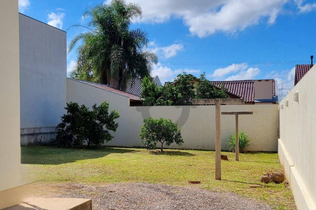 Imagem Casa com 1 Quarto à Venda, 45 m² em João Alves - Santa Cruz Do Sul Imagem Casa com 1 Quarto à Venda, 45 m² em João Alves - Santa Cruz Do Sul