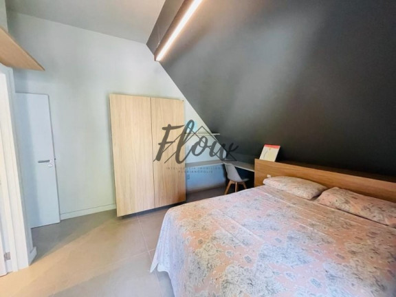 Imagem Casa com 8 Quartos à Venda, 700 m² em Cachoeira Do Bom Jesus - Florianópolis Imagem Casa com 8 Quartos à Venda, 700 m² em Cachoeira Do Bom Jesus - Florianópolis