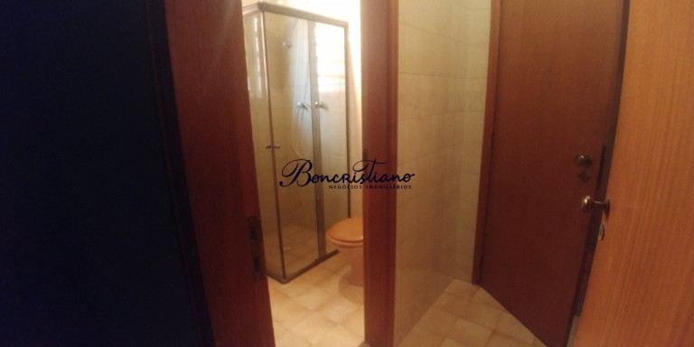 Imagem Casa com 3 Quartos à Venda, 324 m² em Vila Paiva - Sao Paulo
