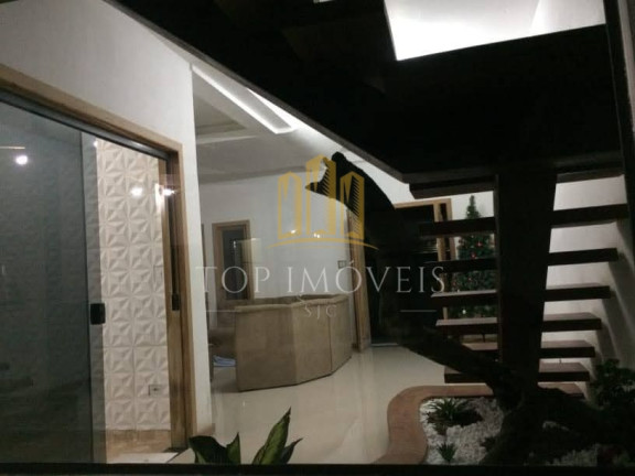 Imagem Sobrado com 3 Quartos à Venda, 250 m² em Residencial Pasin - Pindamonhangaba Imagem Sobrado com 3 Quartos à Venda, 250 m² em Residencial Pasin - Pindamonhangaba