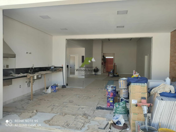 Imagem Casa com 4 Quartos à Venda, 350 m²