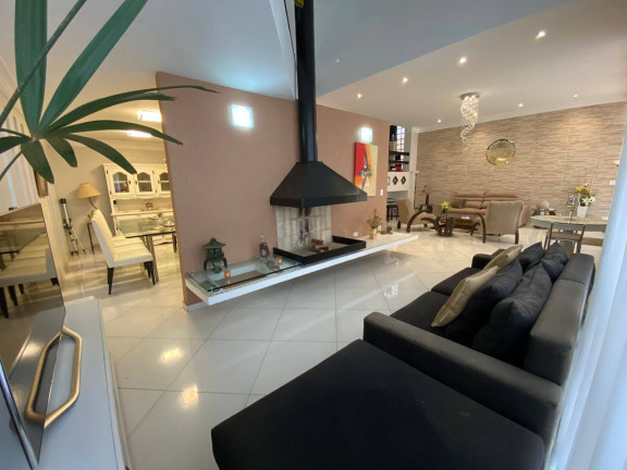 Imagem Casa com 4 Quartos à Venda, 400 m² em Alphaville - Santana De Parnaíba Imagem Casa com 4 Quartos à Venda, 400 m² em Alphaville - Santana De Parnaíba