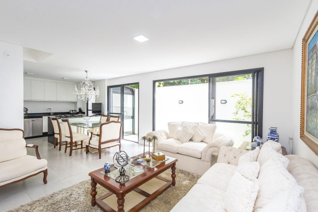 Imagem Casa de Condomínio com 4 Quartos à Venda, 204 m² em Santo Inácio - Curitiba Imagem Casa de Condomínio com 4 Quartos à Venda, 204 m² em Santo Inácio - Curitiba