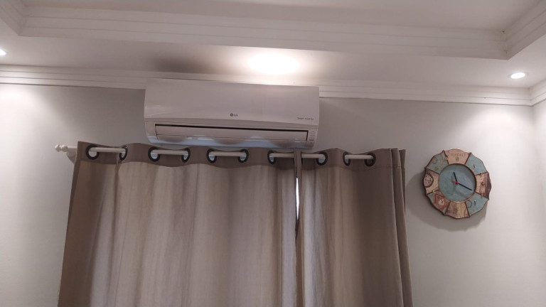 Imagem Casa com 3 Quartos à Venda, 140 m² em Caguassu - Sorocaba Imagem Casa com 3 Quartos à Venda, 140 m² em Caguassu - Sorocaba