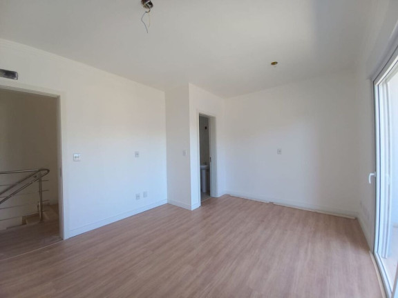 Imagem Casa com 3 Quartos à Venda, 162 m² em São José - Canoas Imagem Casa com 3 Quartos à Venda, 162 m² em São José - Canoas