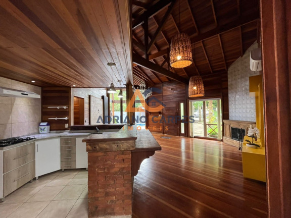 Imagem Casa com 4 Quartos à Venda, 362 m² em Mato Queimado - Gramado Imagem Casa com 4 Quartos à Venda, 362 m² em Mato Queimado - Gramado