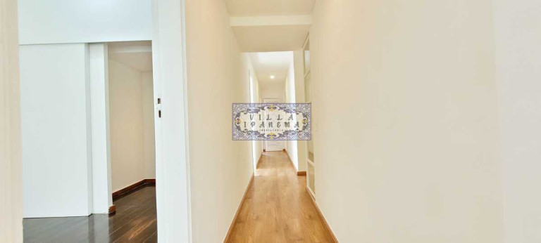 Imagem Apartamento com 3 Quartos à Venda, 210 m² em Copacabana - Rio De Janeiro Imagem Apartamento com 3 Quartos à Venda, 210 m² em Copacabana - Rio De Janeiro
