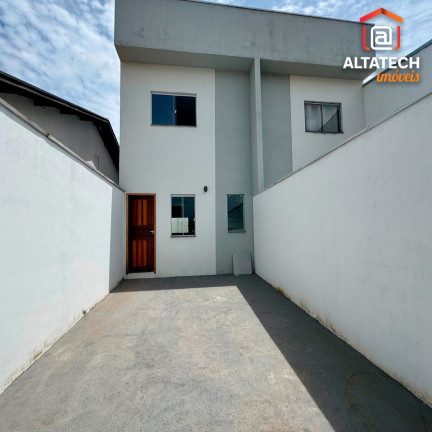 Imagem Casa com 2 Quartos à Venda, 76 m² em Jardim São Bento - Poços De Caldas Imagem Casa com 2 Quartos à Venda, 76 m² em Jardim São Bento - Poços De Caldas