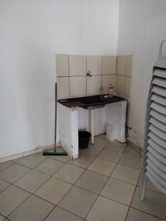 Imagem Casa com 3 Quartos à Venda, 400 m² em 15 De Maio - Várzea Grande Imagem Casa com 3 Quartos à Venda, 400 m² em 15 De Maio - Várzea Grande