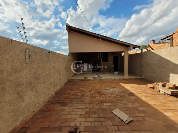 Imagem Casa com 2 Quartos à Venda, 140 m² em Jardim Aero Rancho - Campo Grande Imagem Casa com 2 Quartos à Venda, 140 m² em Jardim Aero Rancho - Campo Grande