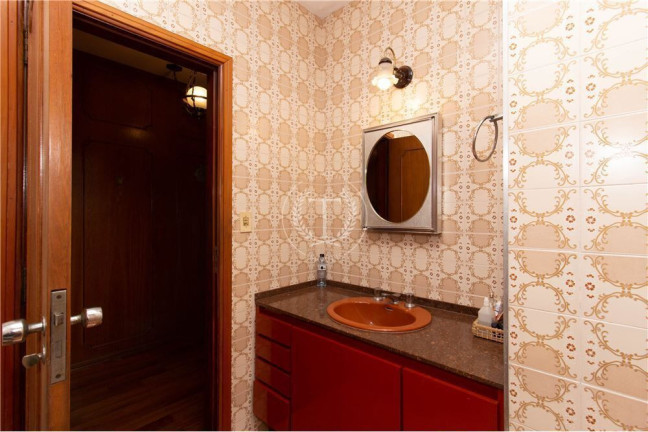 Imagem Casa com 3 Quartos à Venda, 205 m² em Jardim Das Acácias - São Paulo Imagem Casa com 3 Quartos à Venda, 205 m² em Jardim Das Acácias - São Paulo